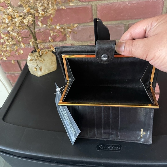 🔥Auth 🔥Chanel 🔥Women's Caviar🔥 Leather Long Wallet - Picture 6 of 10